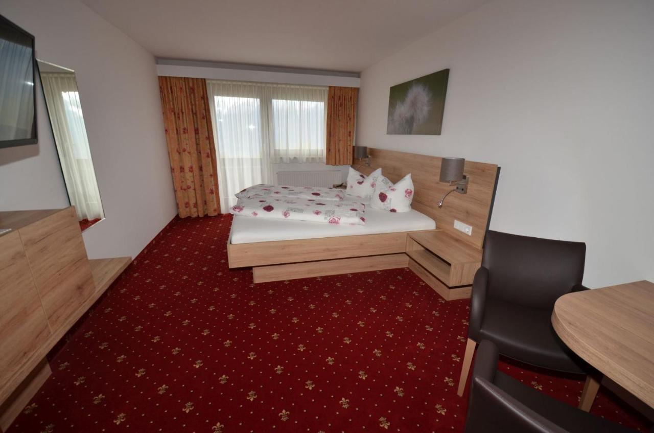 Pension Spiegl Seefeld in Tirol Exteriör bild